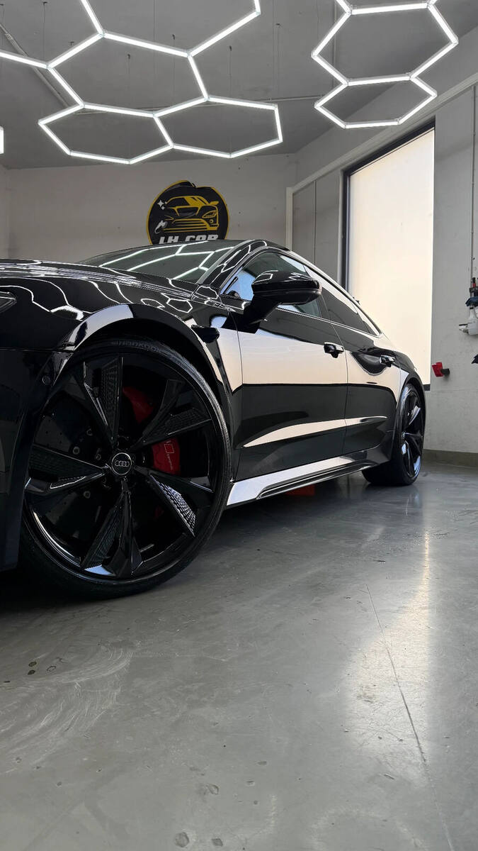 Nettoyage extérieur réalisé par LH CAR detailling à Sury-le-Comtal